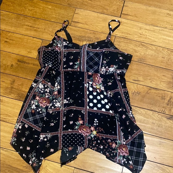 Torrid Asymmetrical Camisole tank - Picture 1 of 5